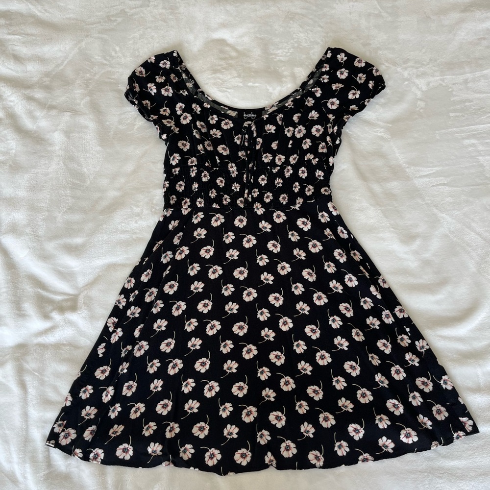 Size small floral mini dress